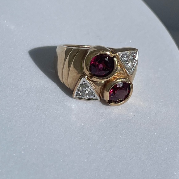 Estate Deco Garnet Tank Ring 14K - Picture 4 of 9